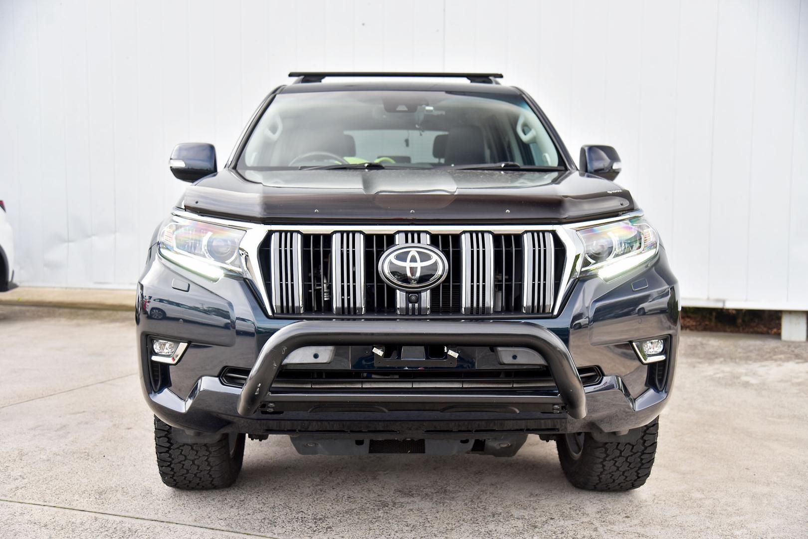 2022 Toyota Landcruiser Prado Kakadu in Black