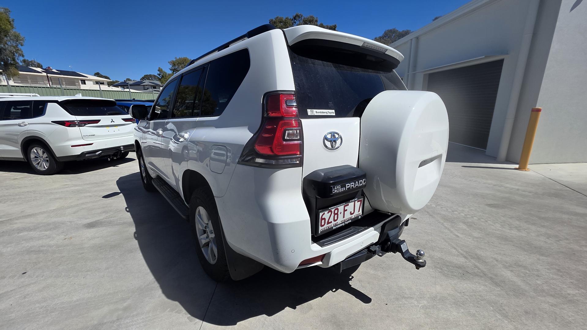 2022 Toyota Landcruiser Prado GXL in White