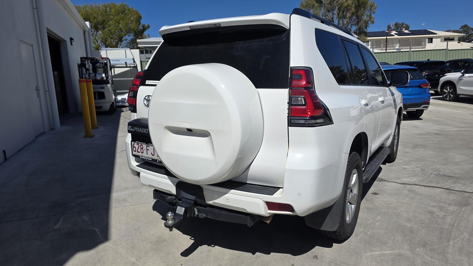 2022 Toyota Landcruiser Prado GXL in White