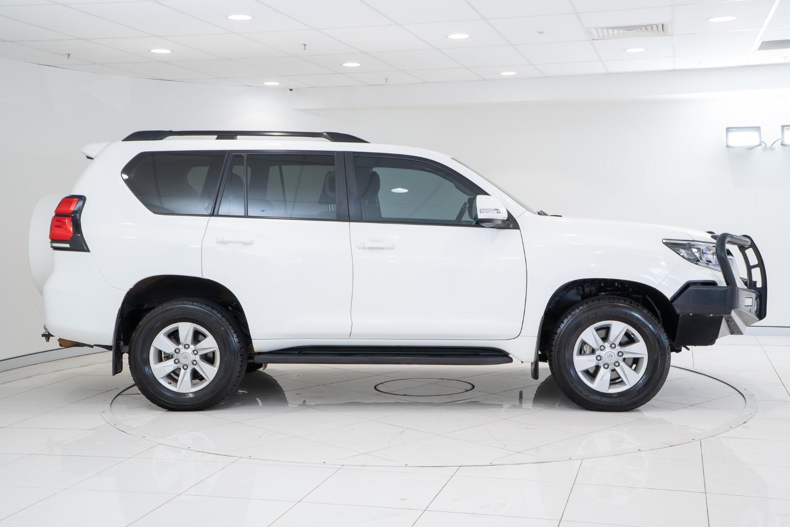 2022 Toyota Landcruiser Prado GXL in White