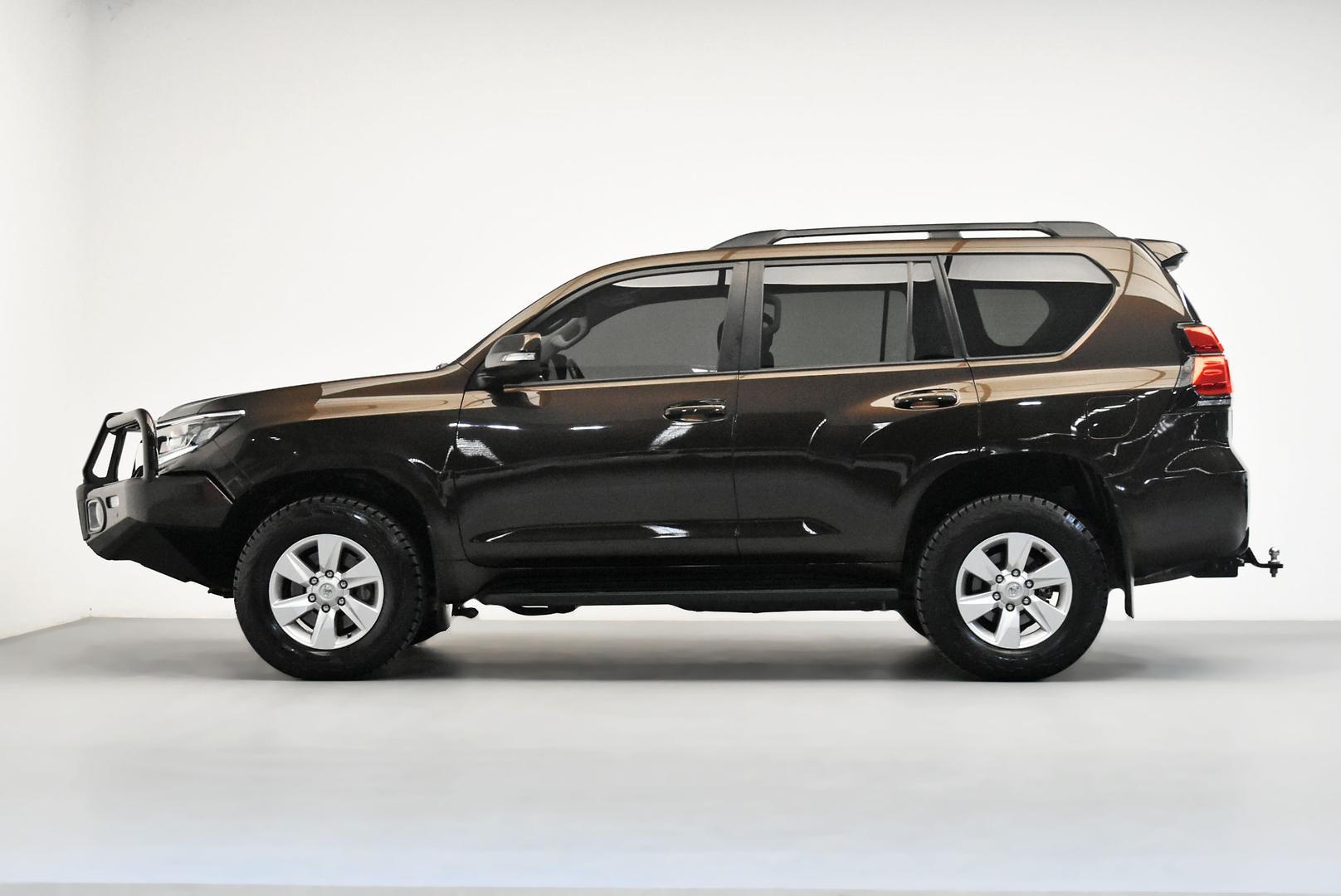 2022 Toyota Landcruiser Prado GXL in Brown