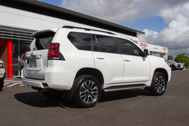 2023 Toyota Landcruiser Prado VX in White