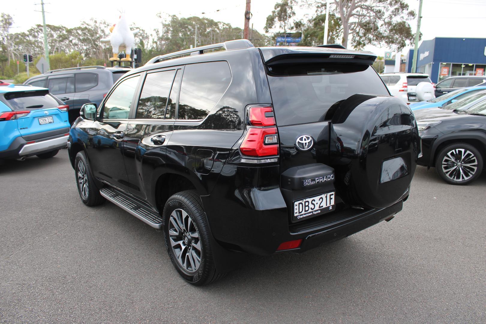 2023 Toyota Landcruiser Prado VX in Black