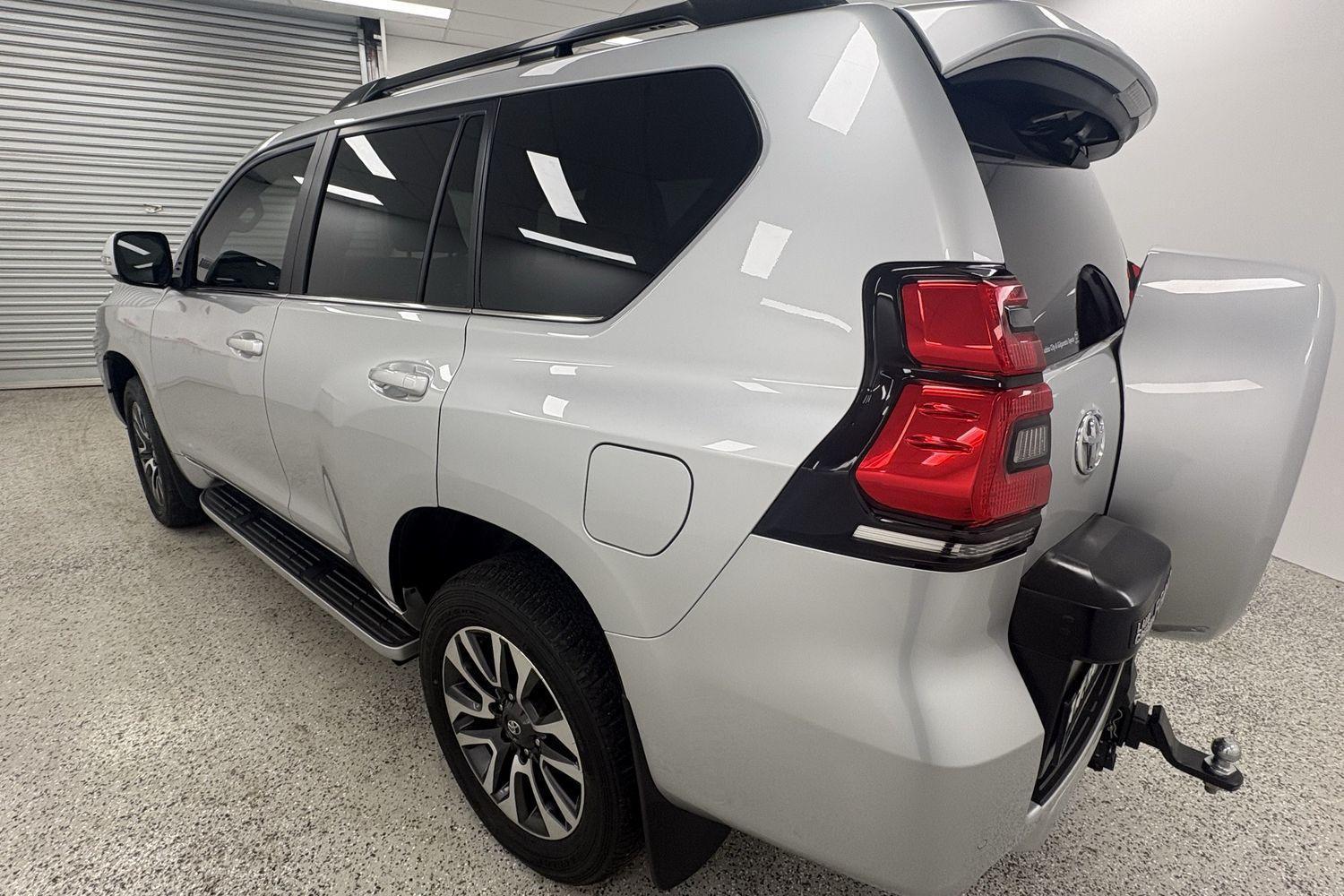 2023 Toyota Landcruiser Prado VX in Silver