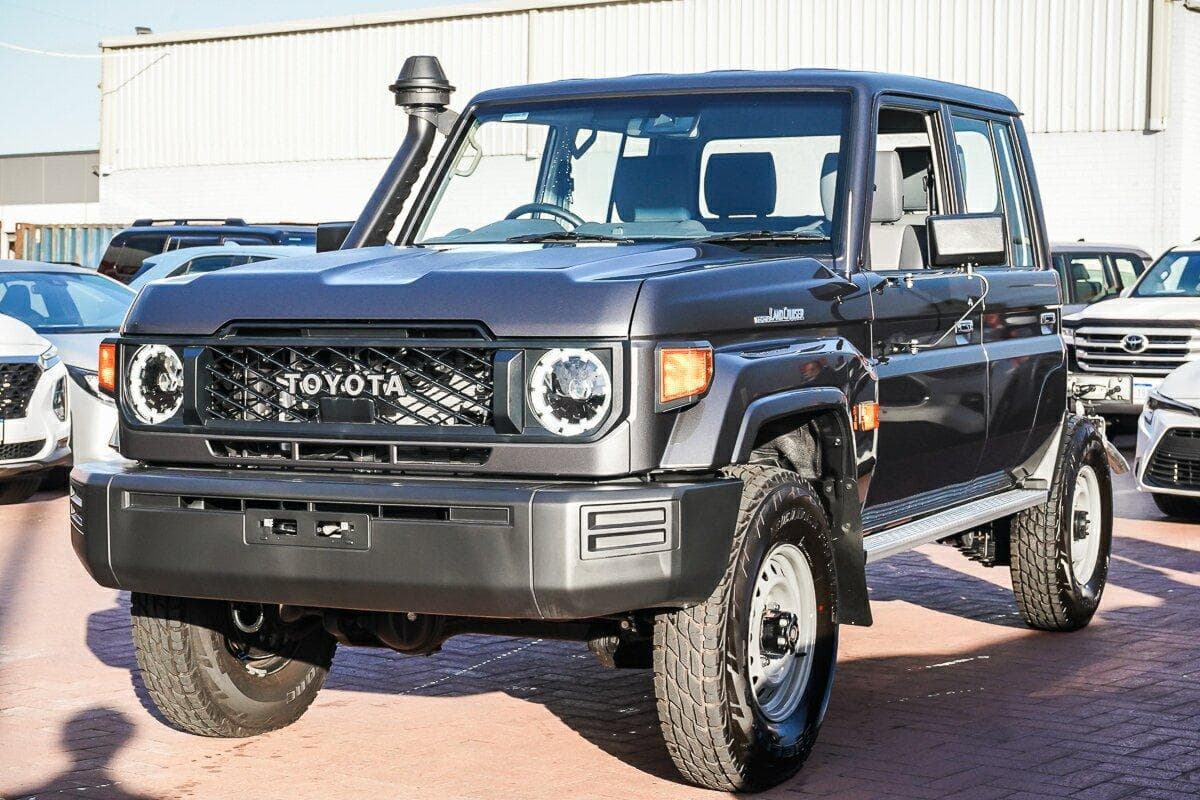 2025 Toyota Landcruiser WorkMate in Silver