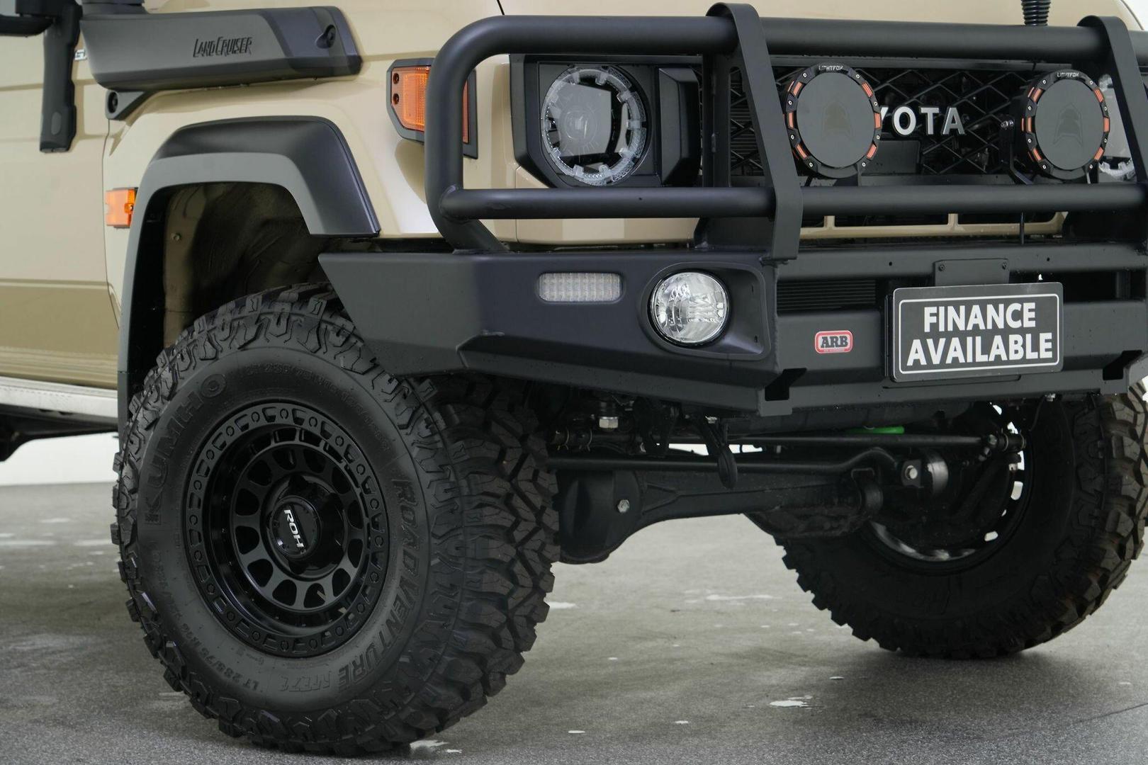 2025 Toyota Landcruiser GXL in Beige