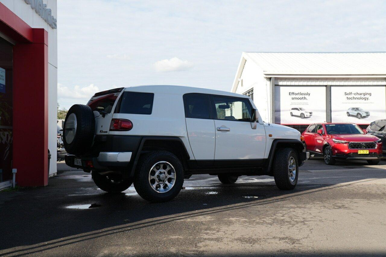 2012 Toyota FJ Cruiser FJ Cruiser in White