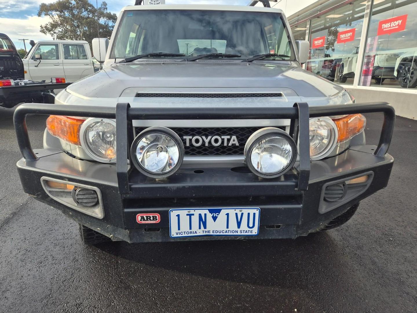 2012 Toyota FJ Cruiser FJ Cruiser in Two Tone Silver