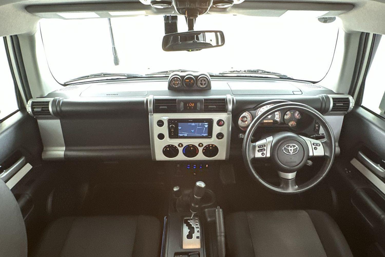 2016 Toyota FJ Cruiser FJ Cruiser in White