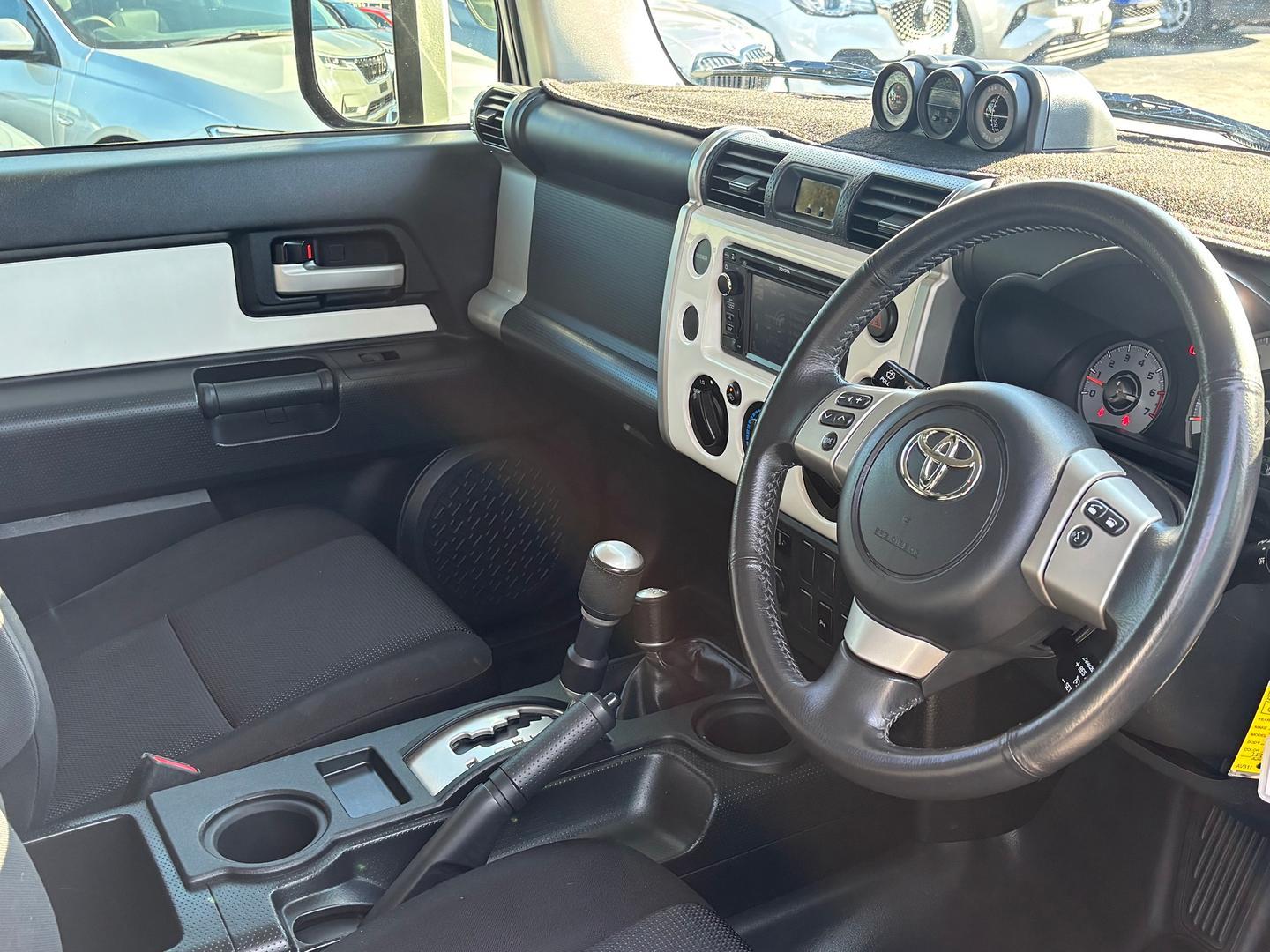 2016 Toyota FJ Cruiser FJ Cruiser in White