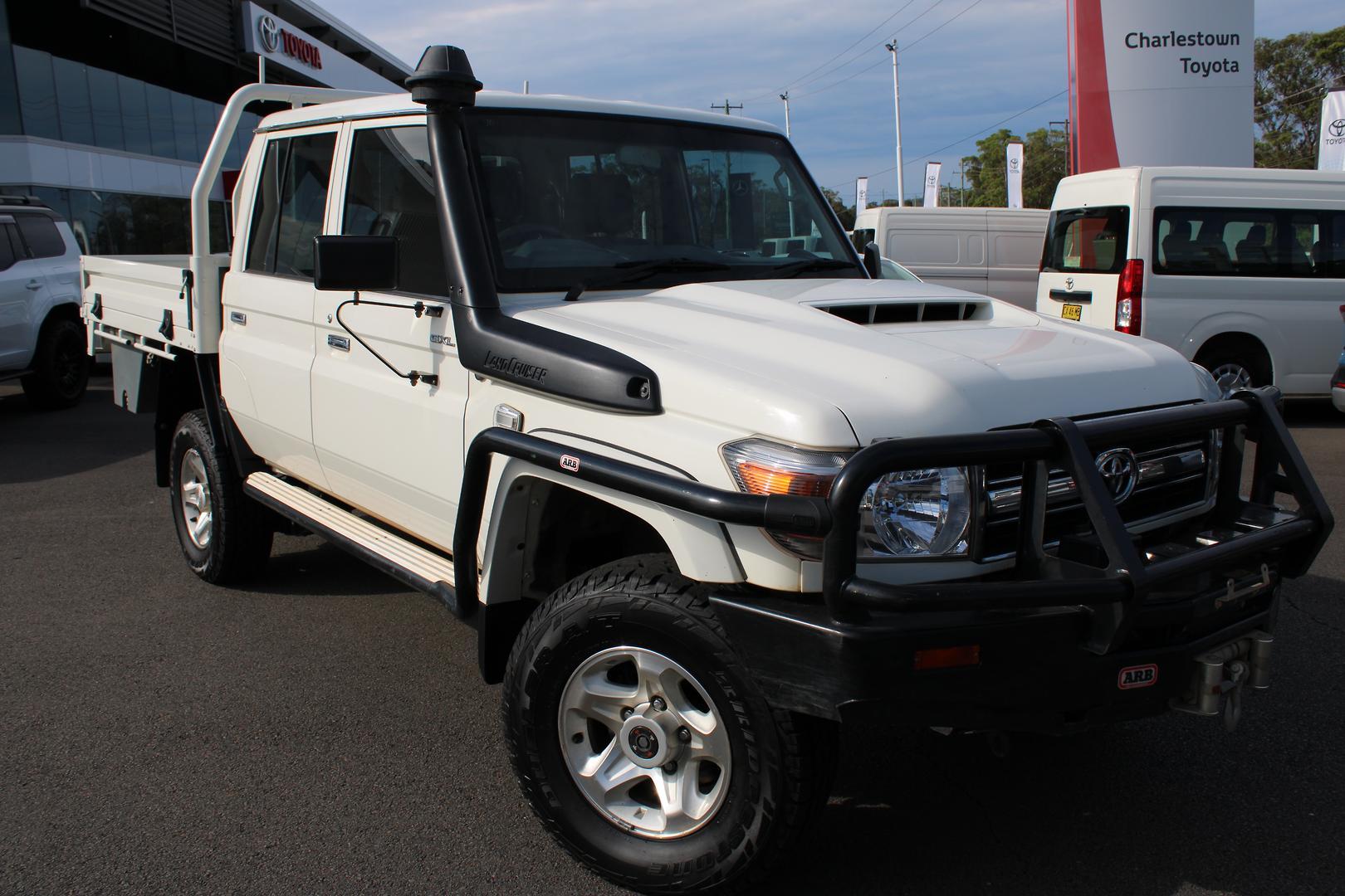 2021 Toyota Landcruiser GXL in White