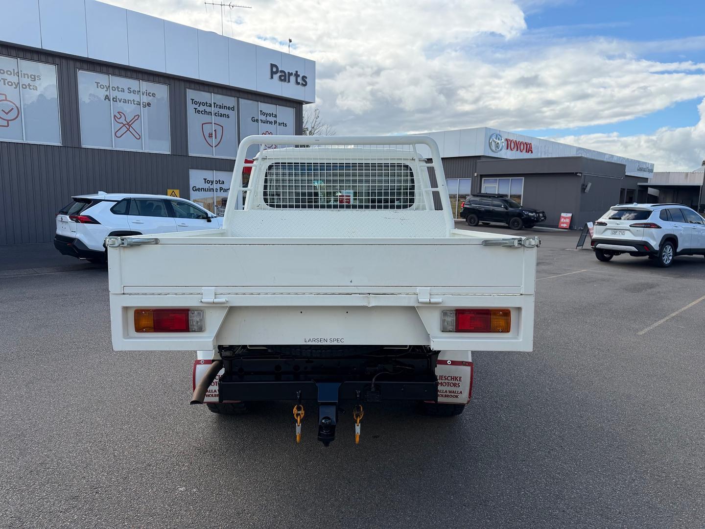 2022 Toyota Landcruiser GXL in White