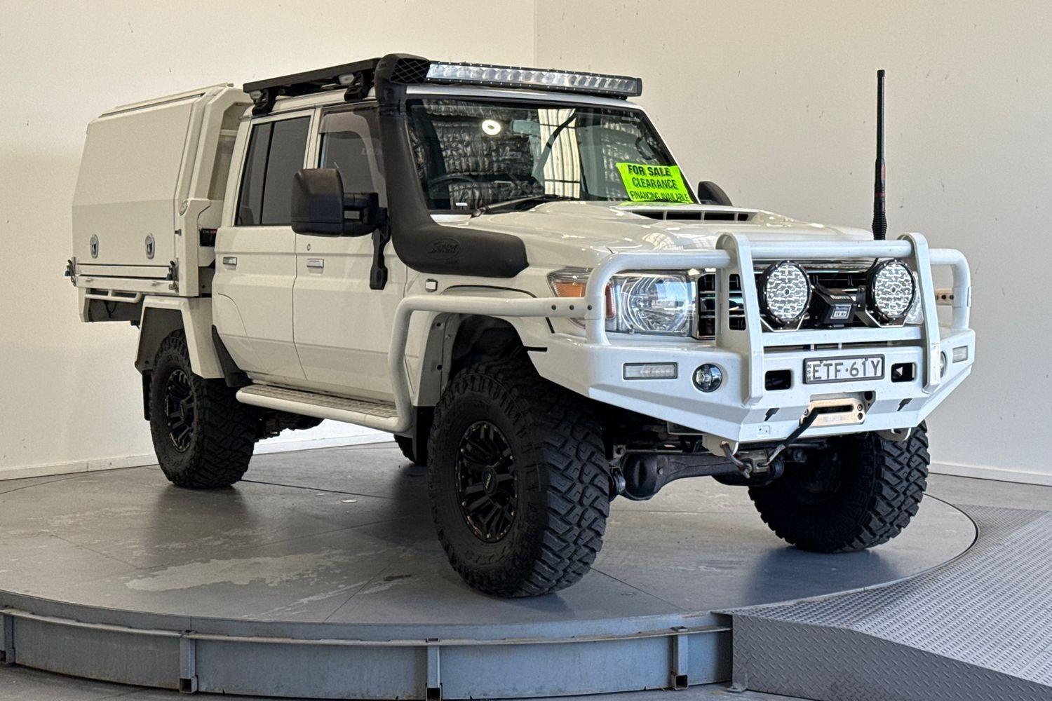 2022 Toyota Landcruiser GXL in White