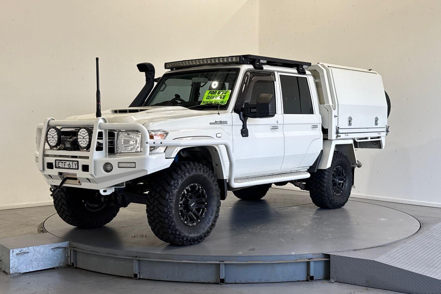 2022 Toyota Landcruiser GXL in White