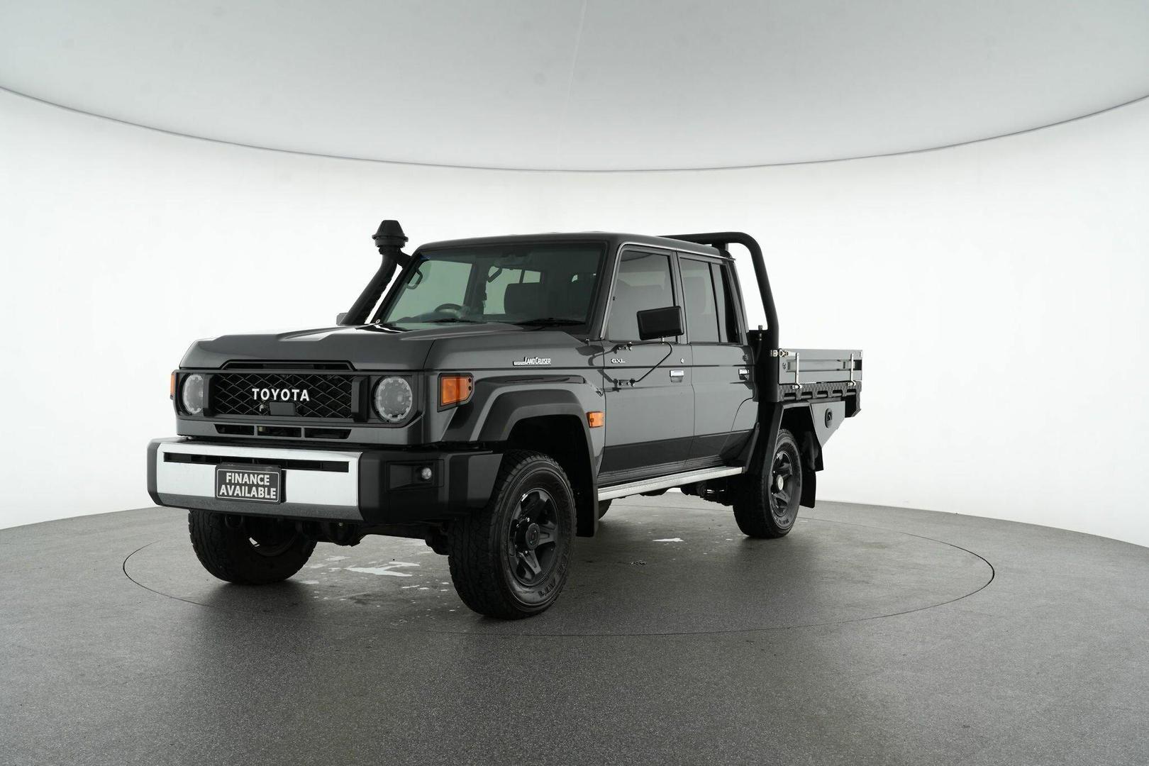 2025 Toyota Landcruiser GXL in Silver