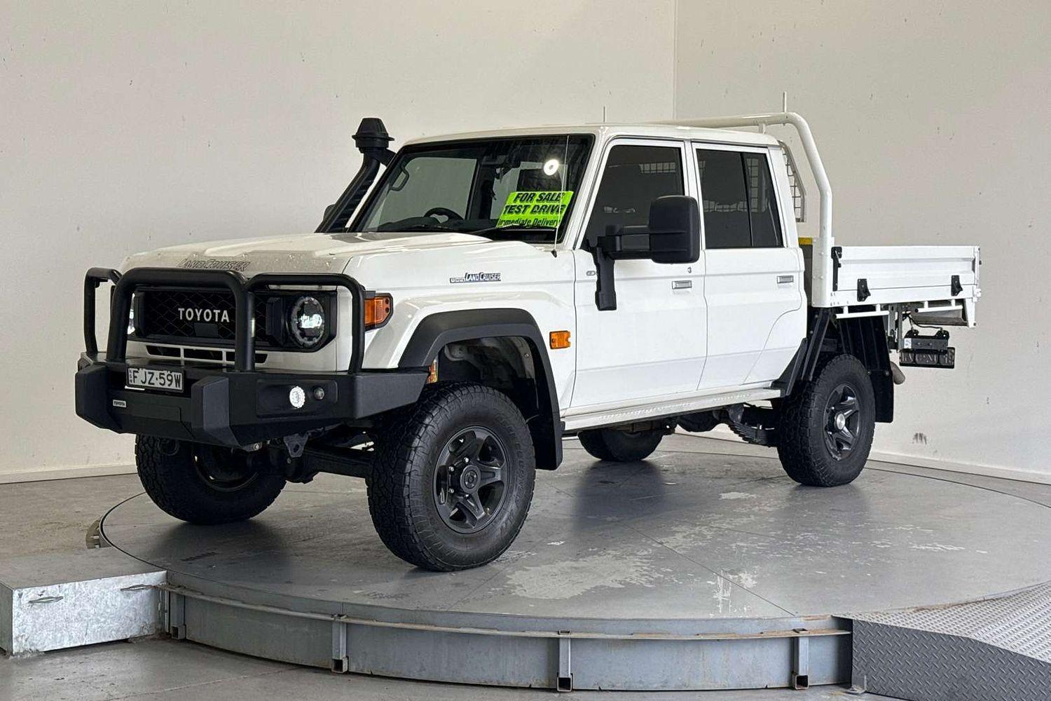 2024 Toyota Landcruiser GXL in White