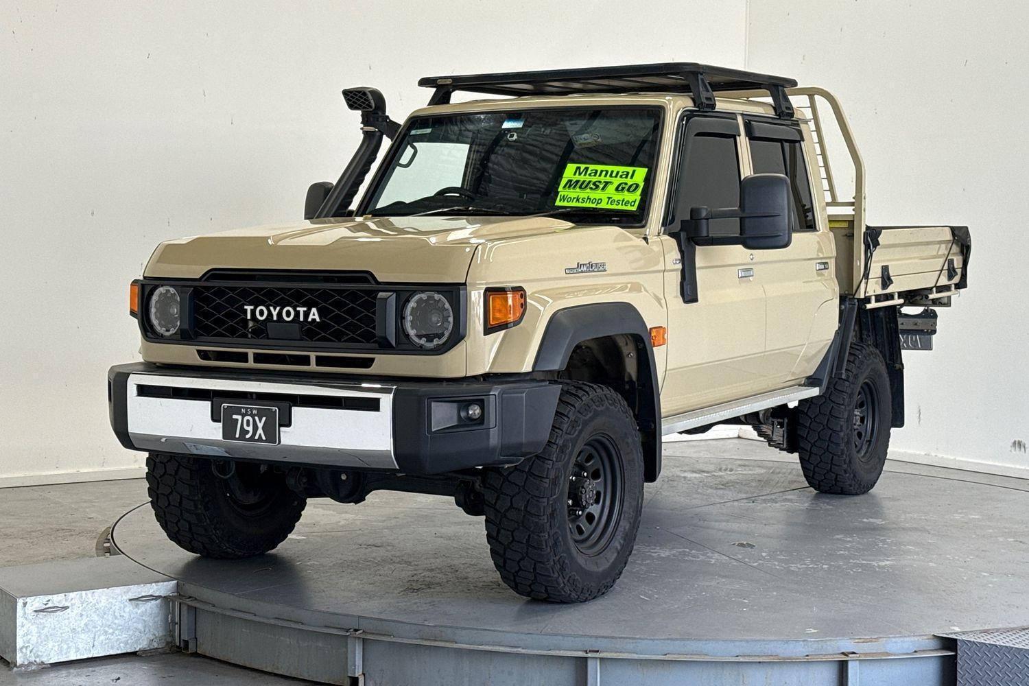 2024 Toyota Landcruiser GXL in Beige