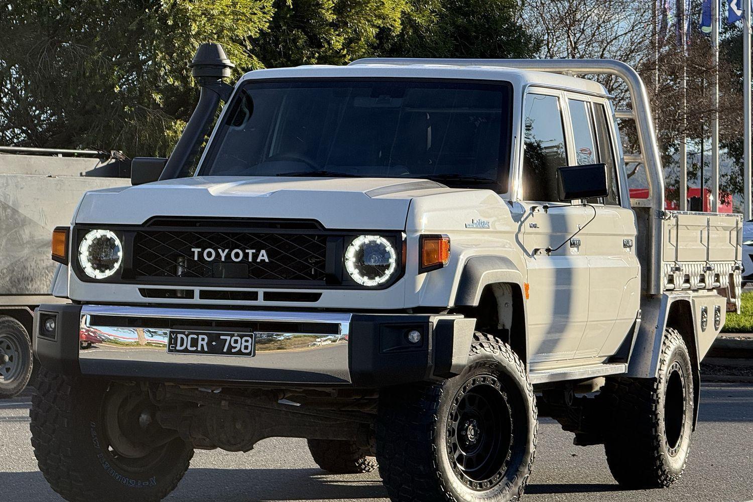 2024 Toyota Landcruiser GXL in White