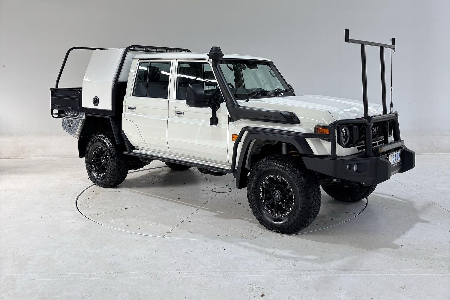 2024 Toyota Landcruiser GXL in White