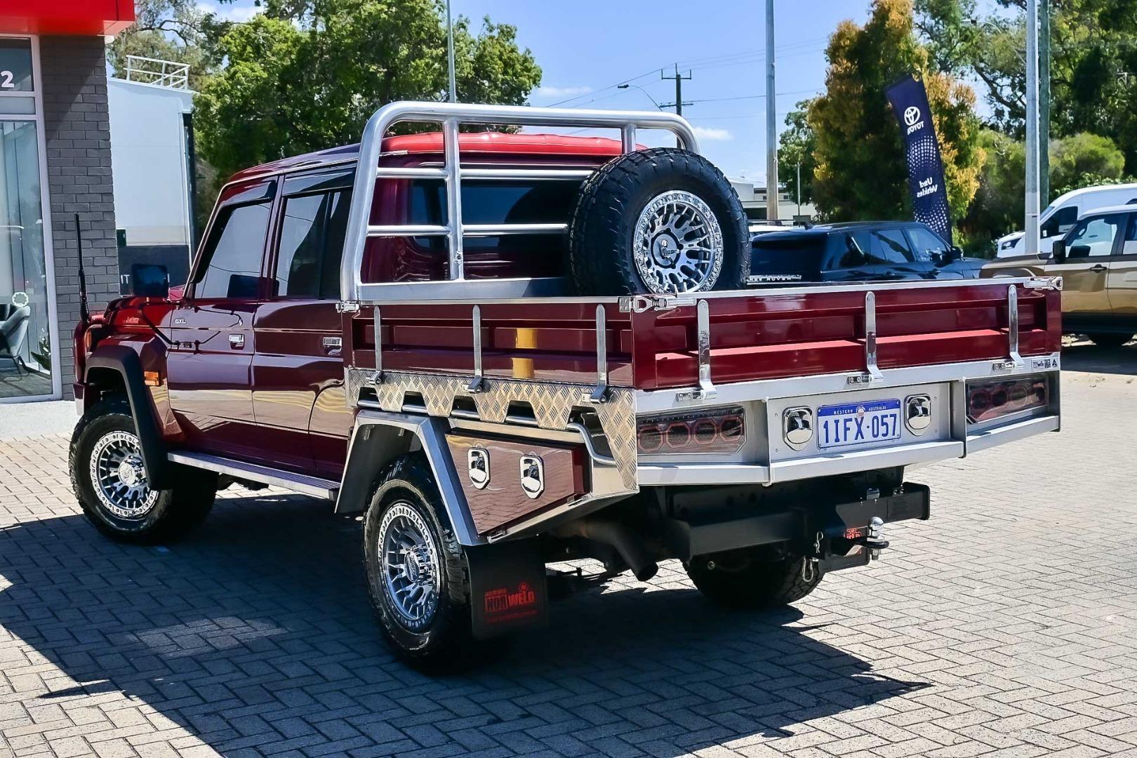 2024 Toyota Landcruiser GXL in Red