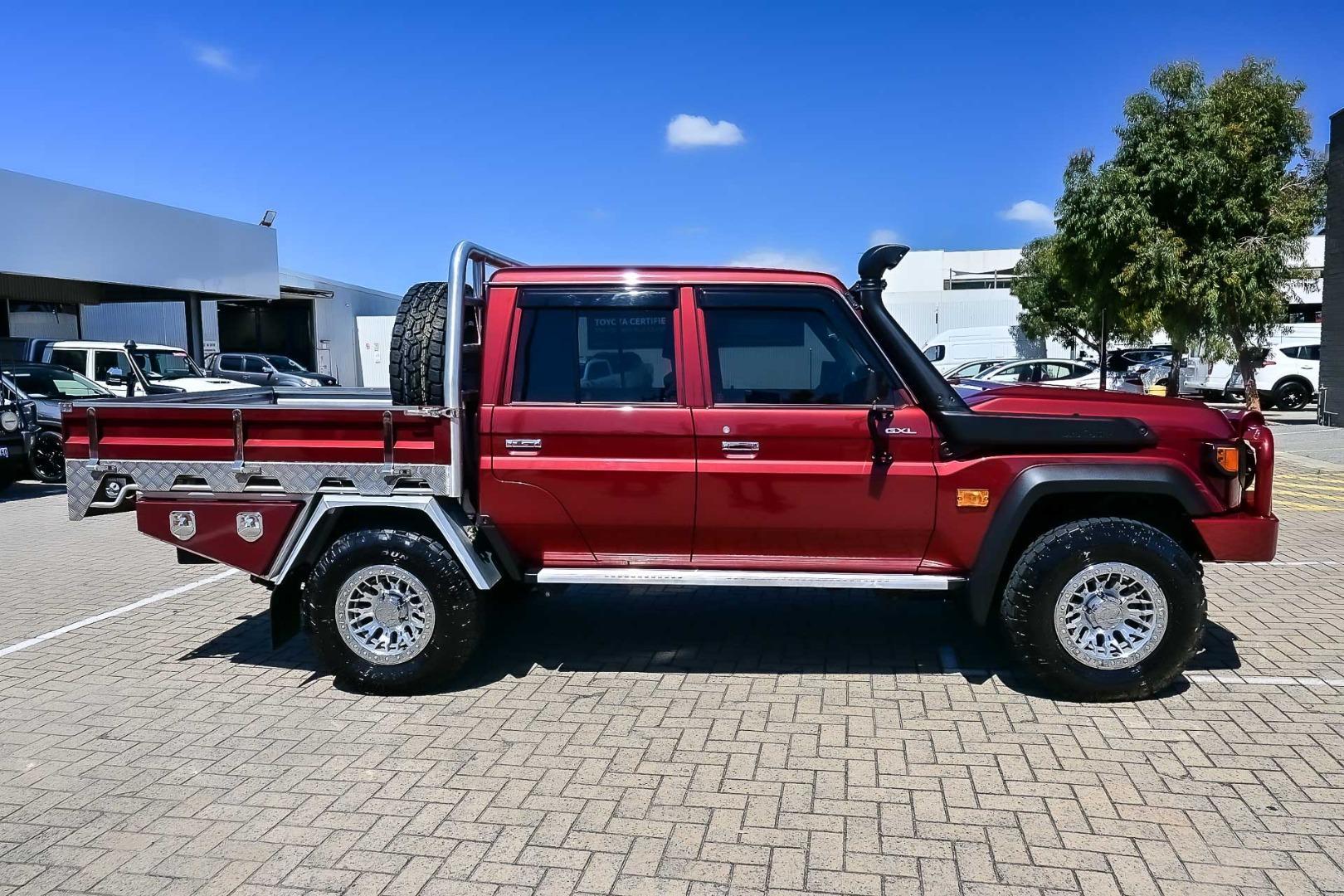2024 Toyota Landcruiser GXL in Red