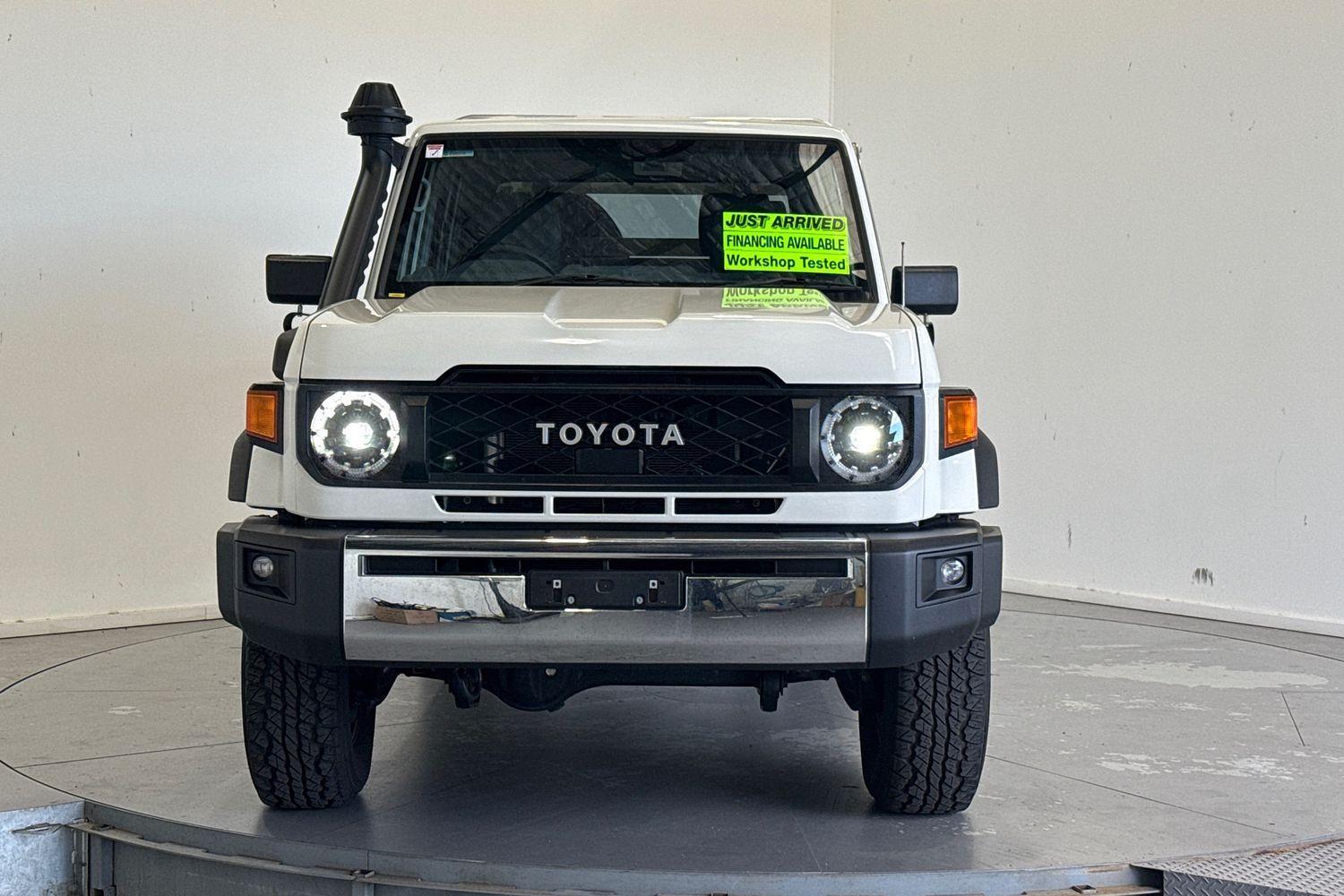 2024 Toyota Landcruiser 70 GXL in White
