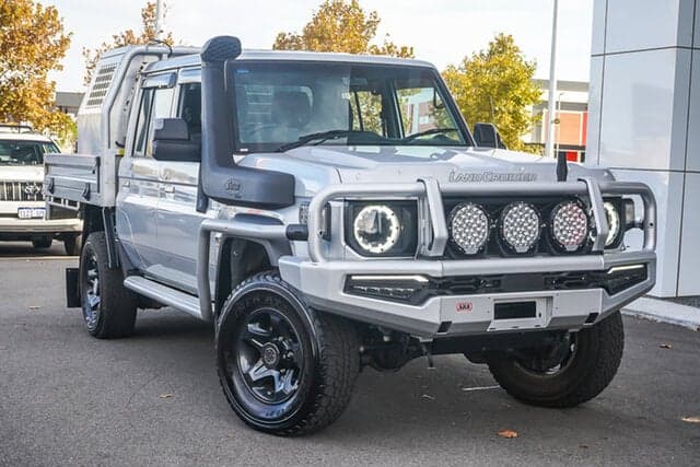 2025 Toyota Landcruiser GXL in Silver