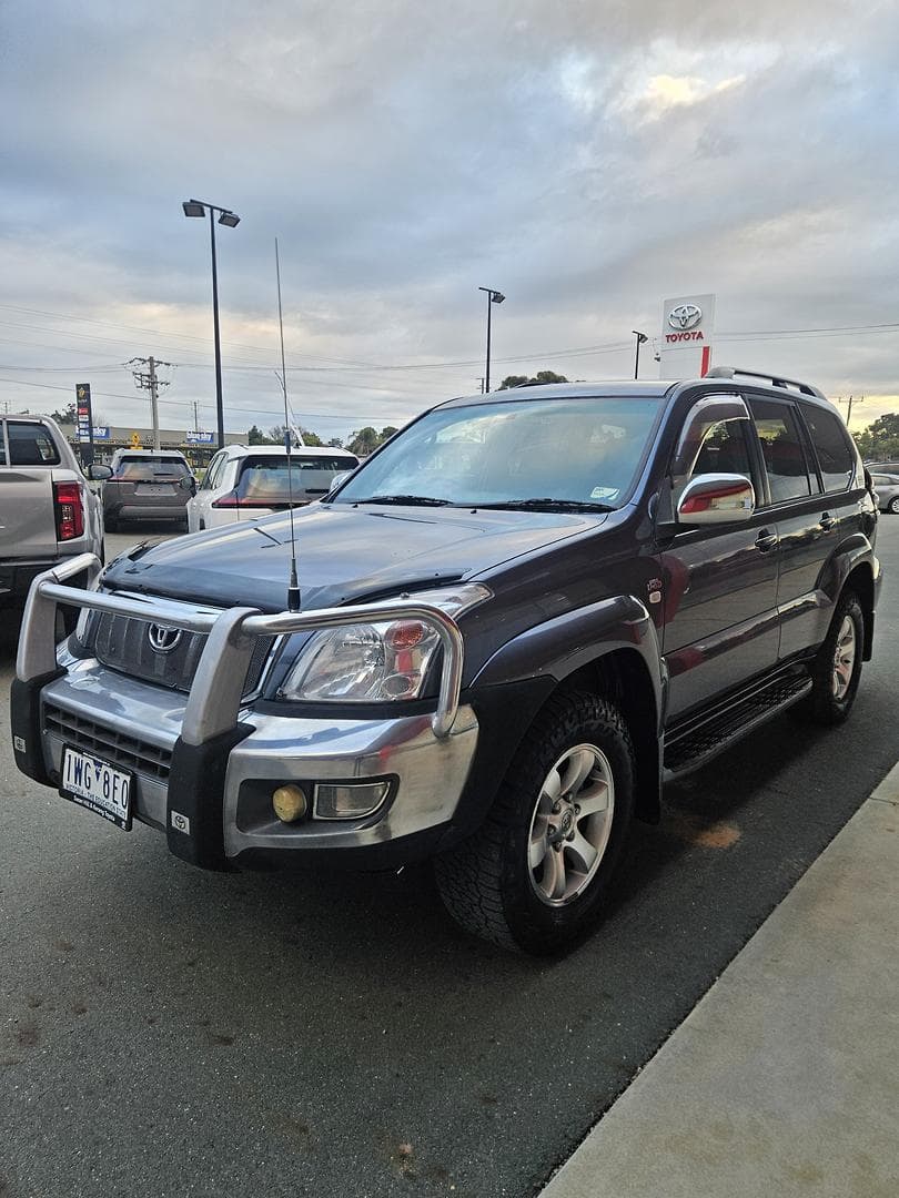 2007 Toyota Landcruiser Prado GXL in Silver