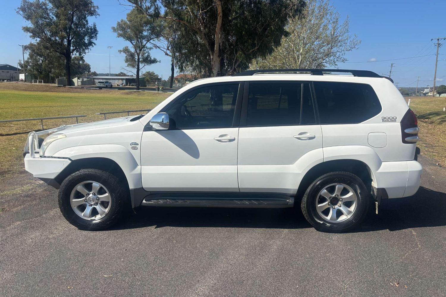 2009 Toyota Landcruiser Prado GXL in White