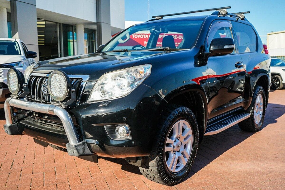 2009 Toyota Landcruiser Prado ZR in Black