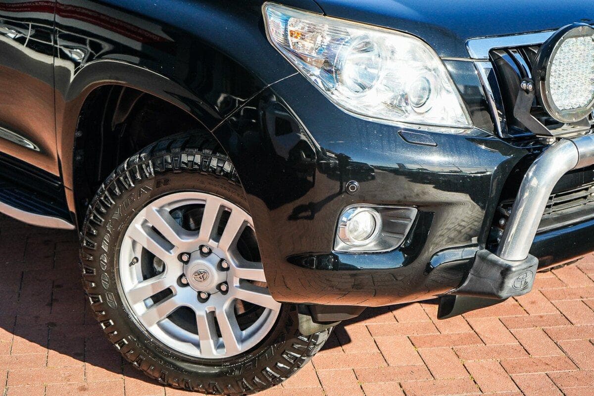2009 Toyota Landcruiser Prado ZR in Black