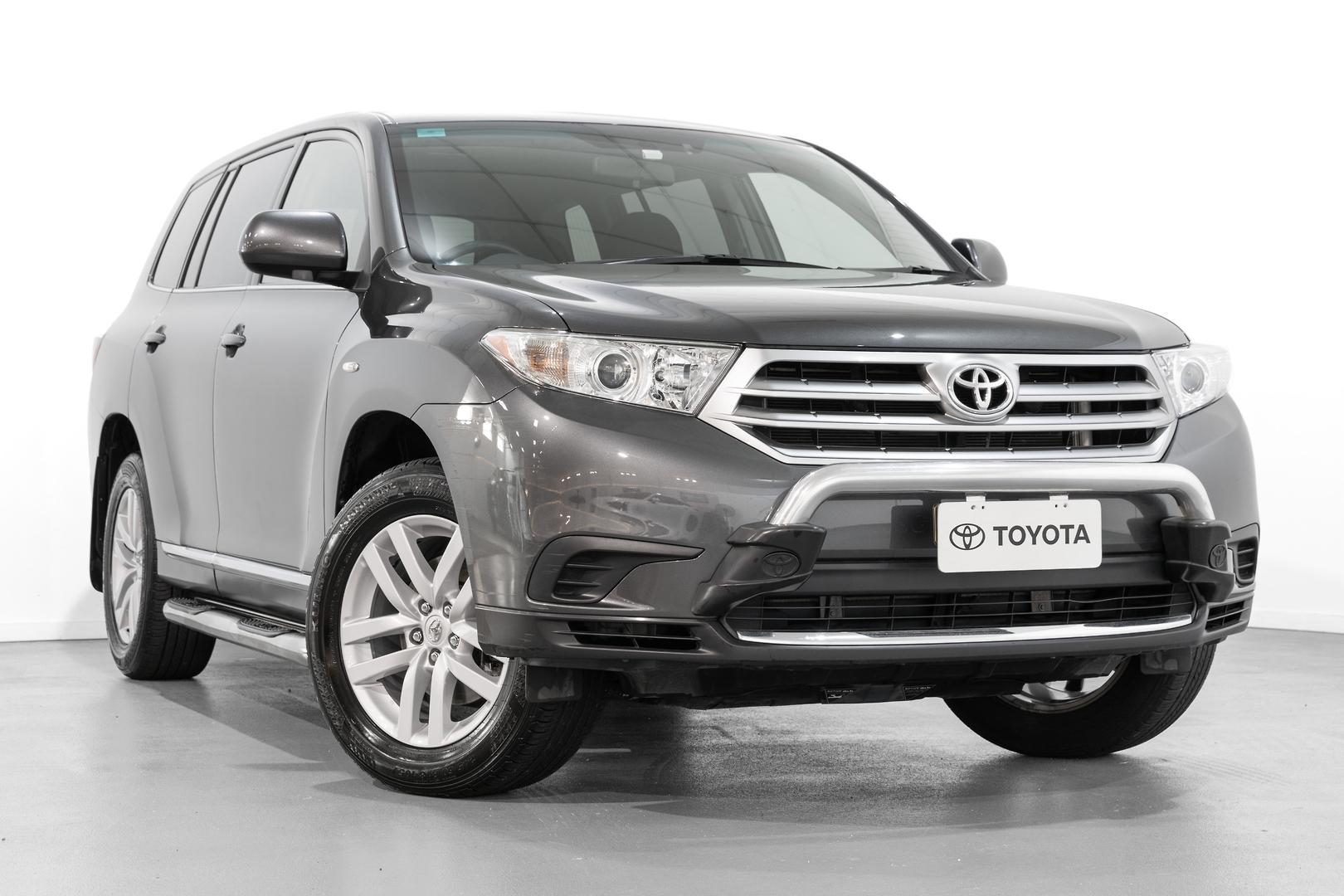 2011 Toyota Kluger 4x2 KX-R 5 Seat in Silver
