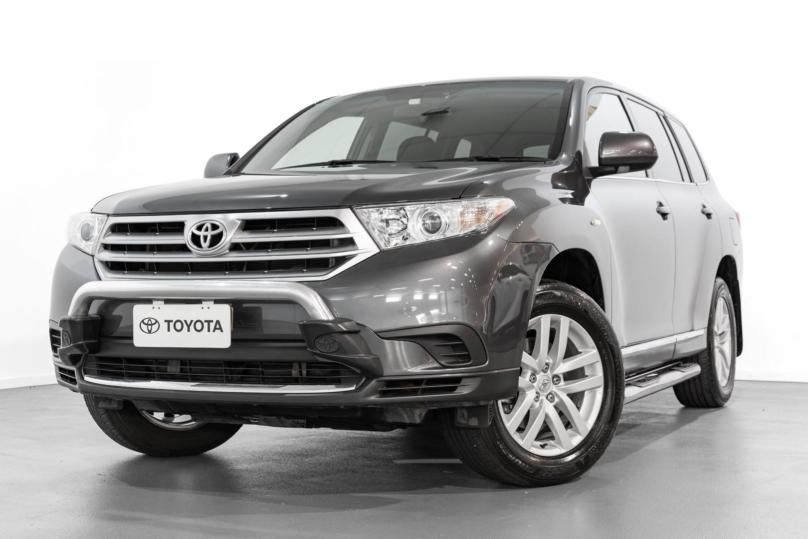 2011 Toyota Kluger 4x2 KX-R 5 Seat in Silver