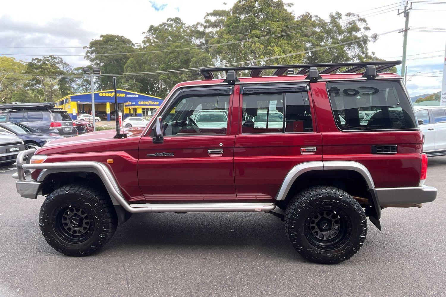 2022 Toyota Landcruiser GXL in Red