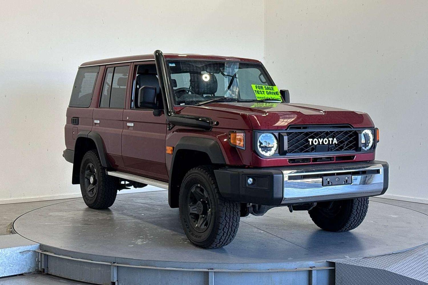 2024 Toyota Landcruiser GXL in Red