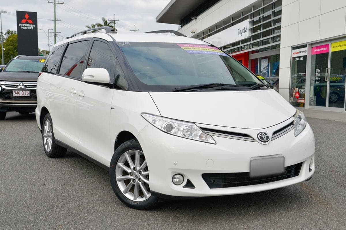 2014 Toyota Tarago GLX in White