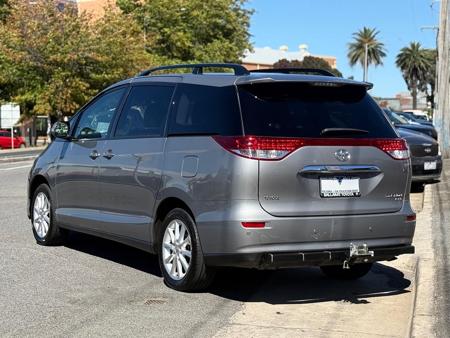 2014 Toyota Tarago GLX in Silver