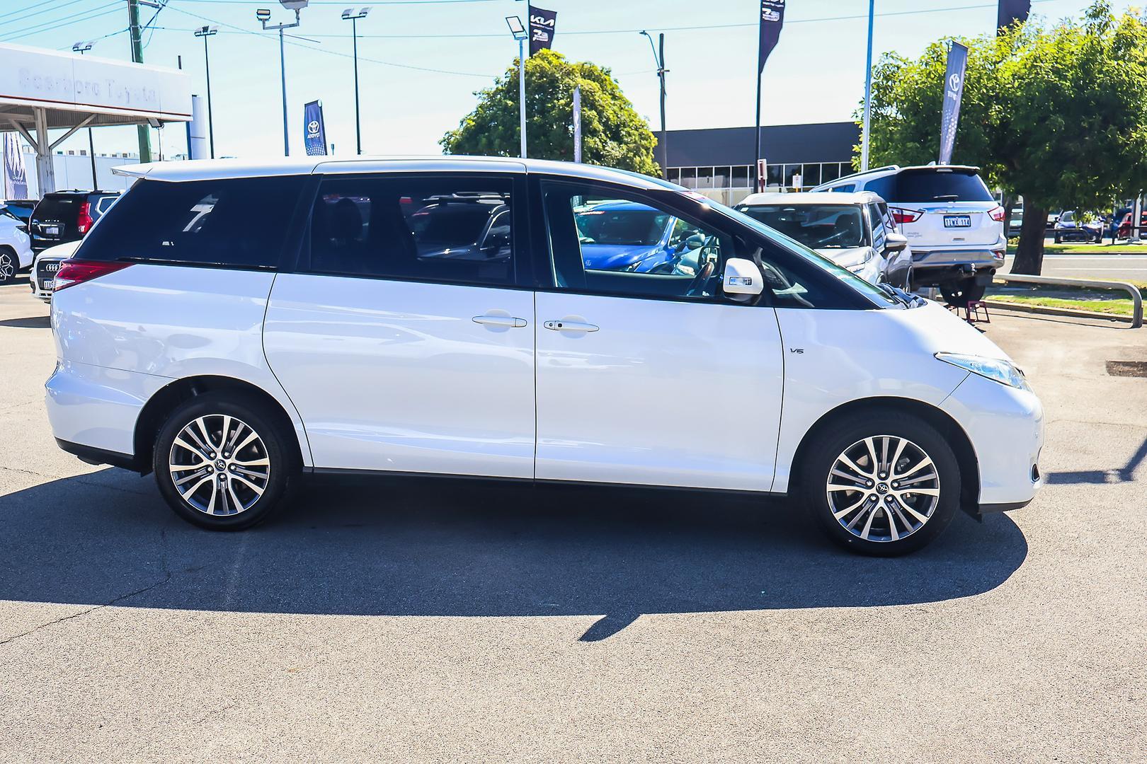 2018 Toyota Tarago Ultima in White