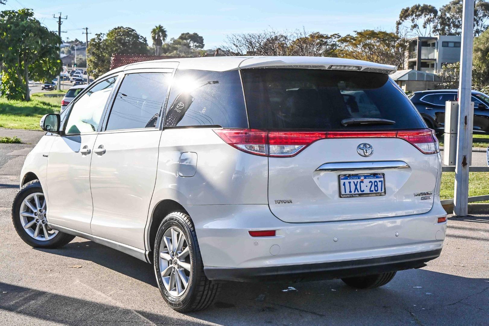 2008 Toyota Tarago ULTIMA in White
