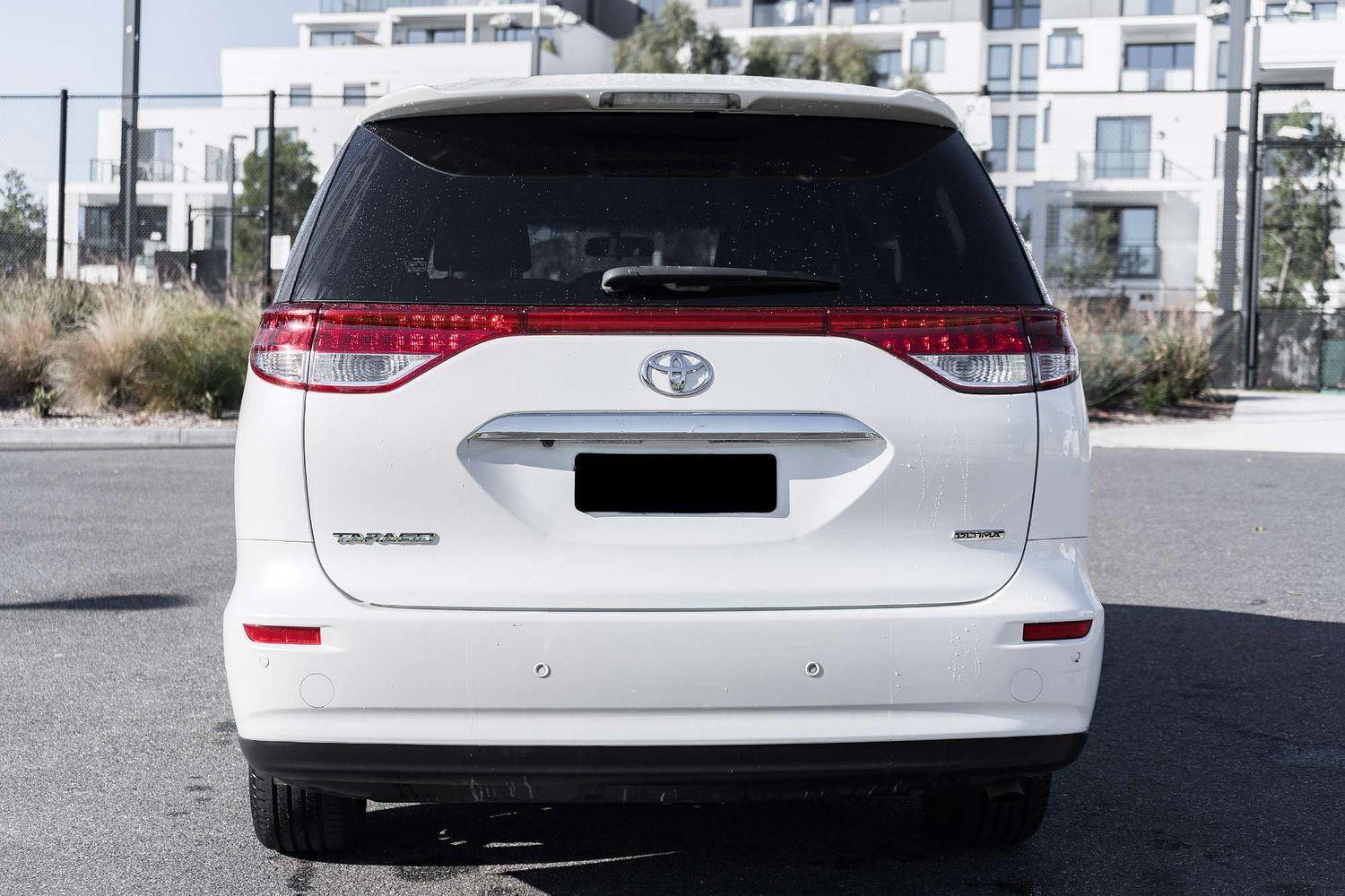 2016 Toyota Tarago Ultima in White