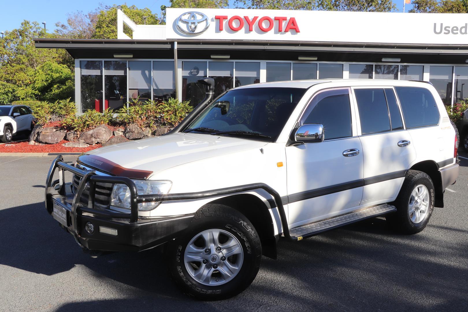 2006 Toyota Landcruiser GXL in White