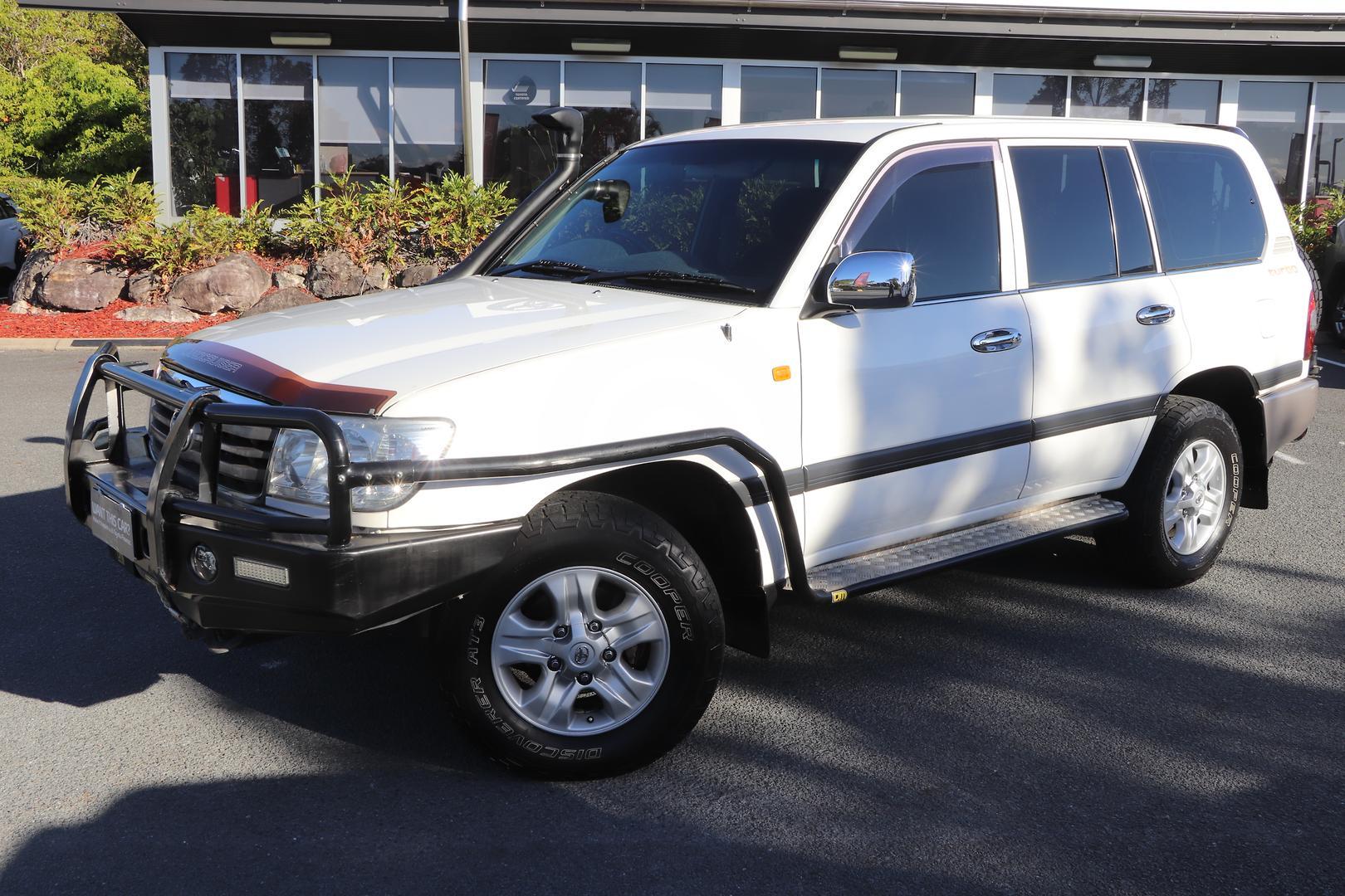 2006 Toyota Landcruiser GXL in White