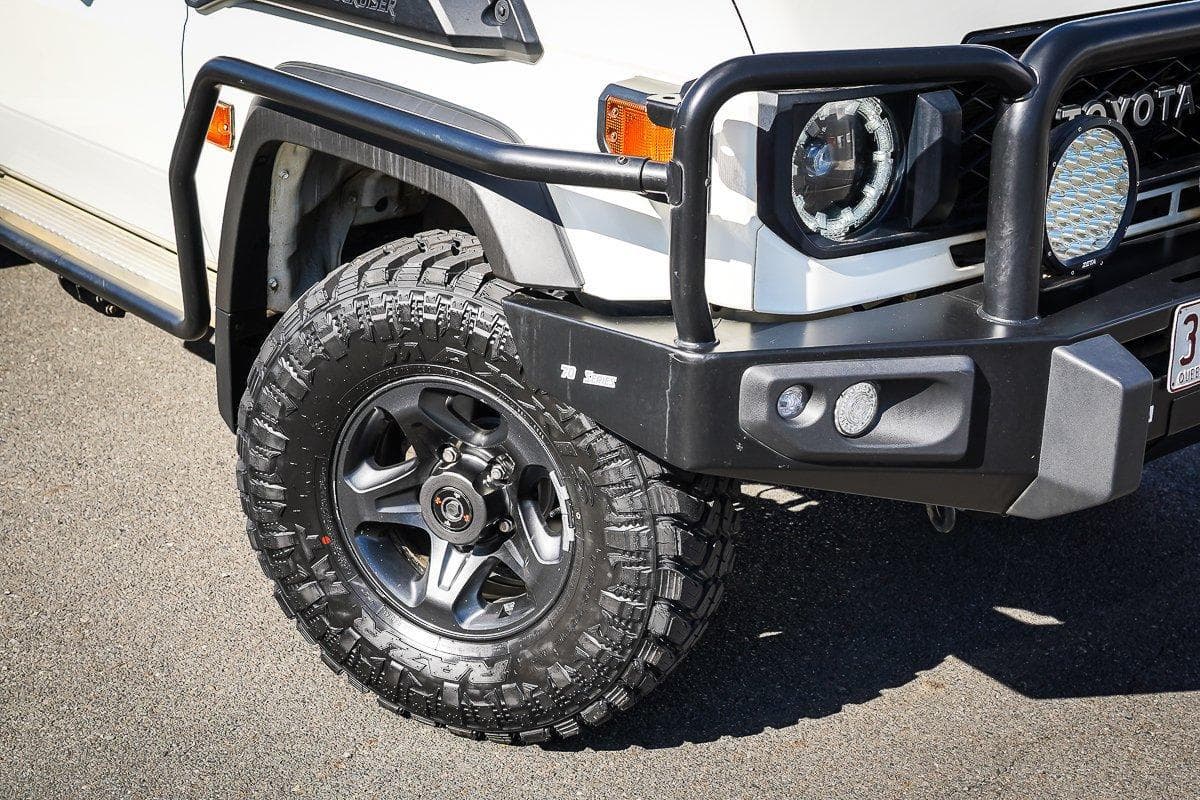 2023 Toyota Landcruiser 70 GXL in White