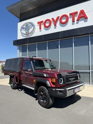 2024 Toyota Landcruiser GXL in Red