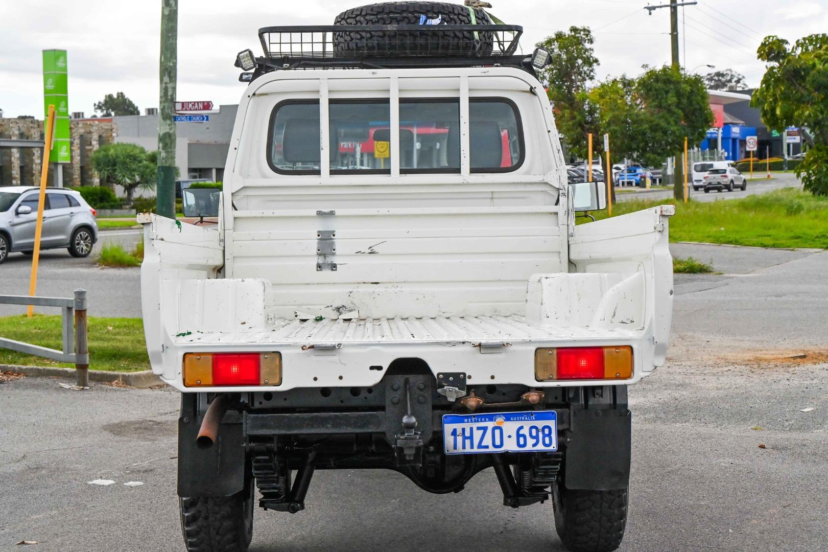 2012 Toyota Landcruiser Workmate in White