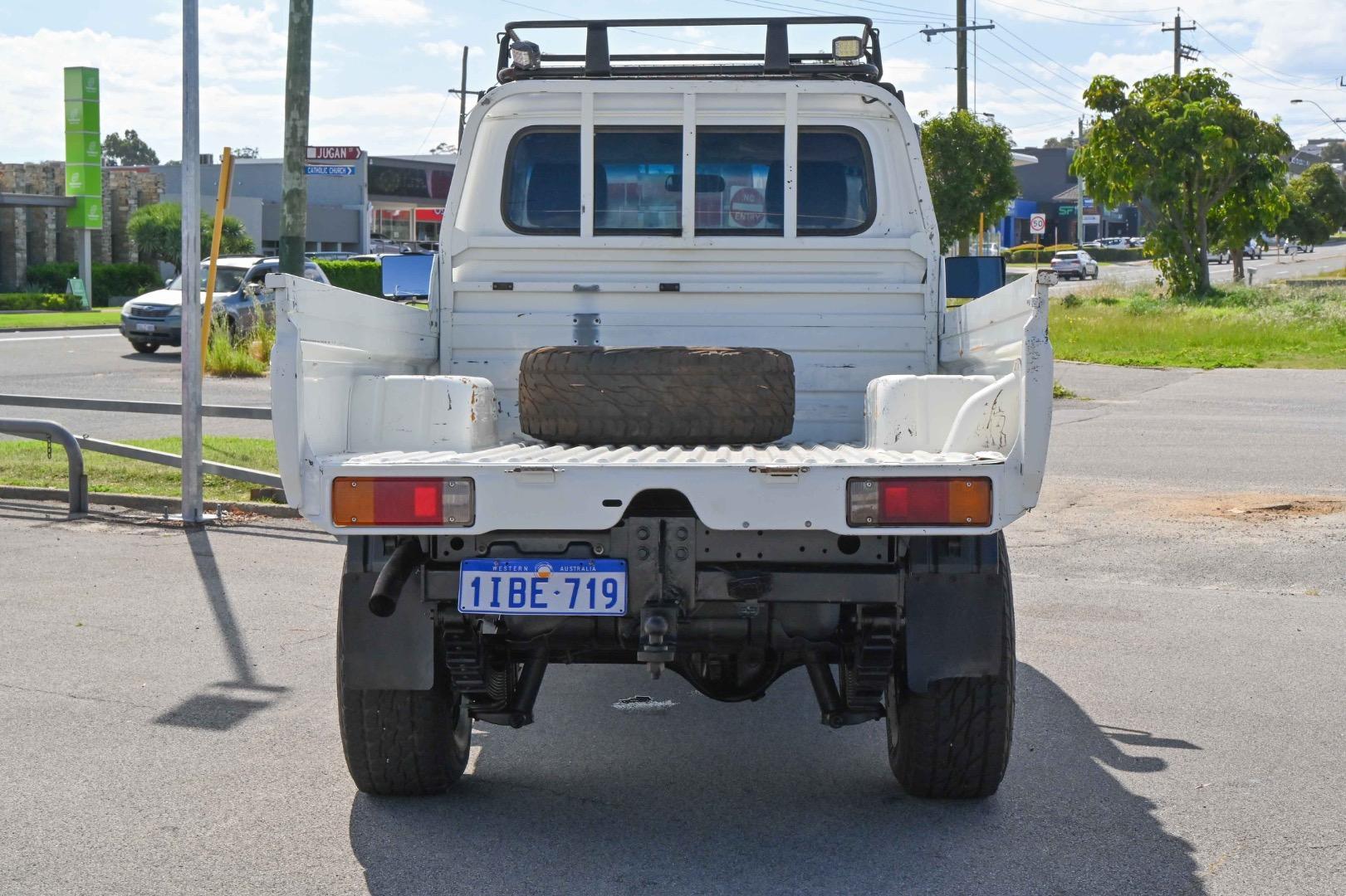 2011 Toyota Landcruiser Workmate in White