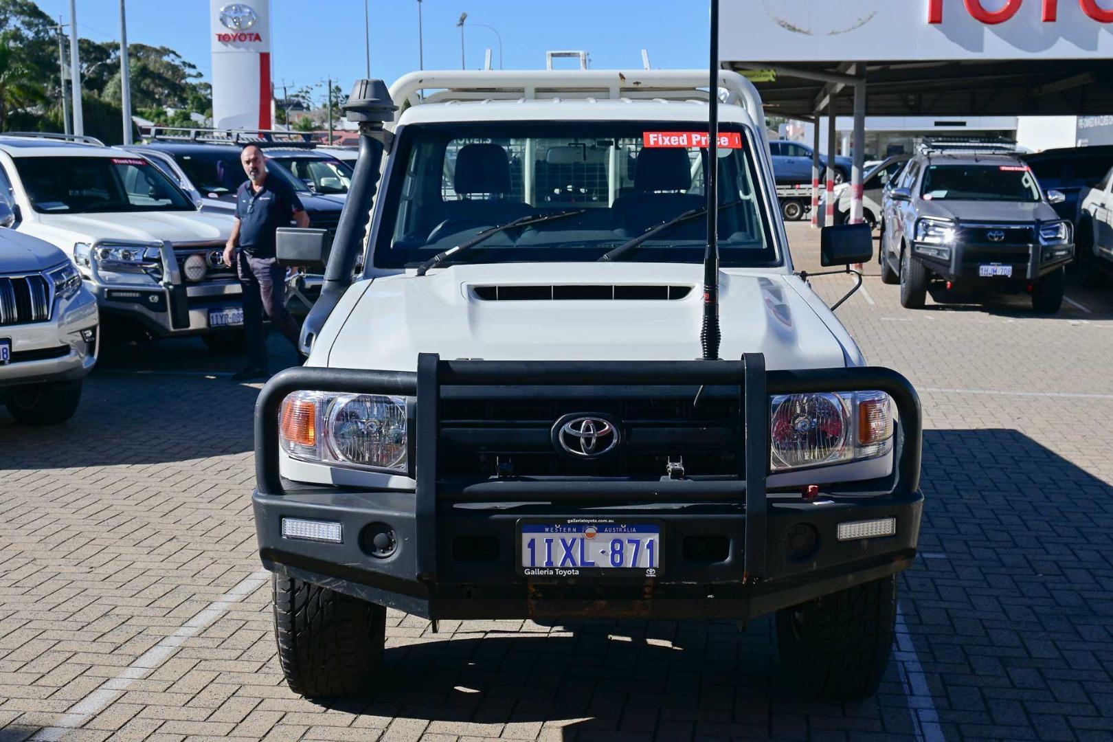 2017 Toyota Landcruiser WorkMate in White