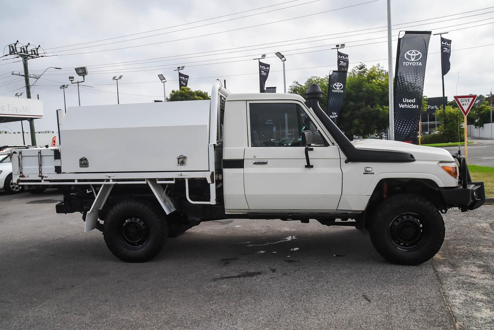 2020 Toyota Landcruiser WorkMate in White