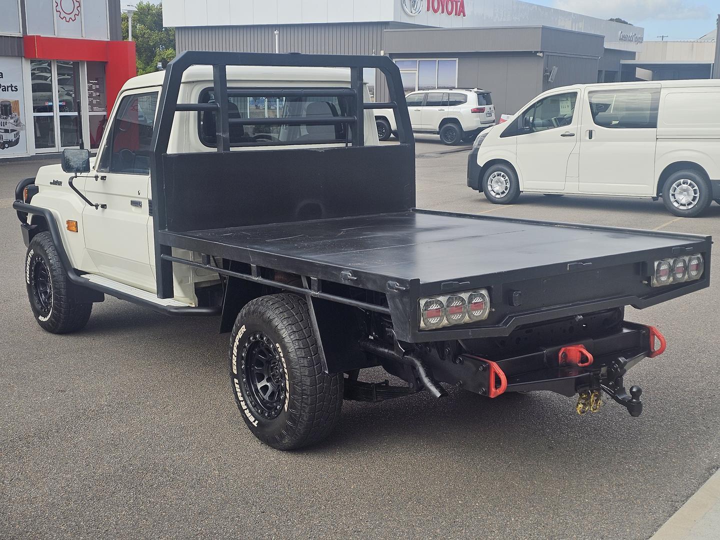 2024 Toyota Landcruiser Workmate in White