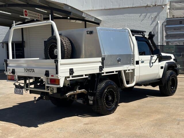 2024 Toyota Landcruiser GX in White